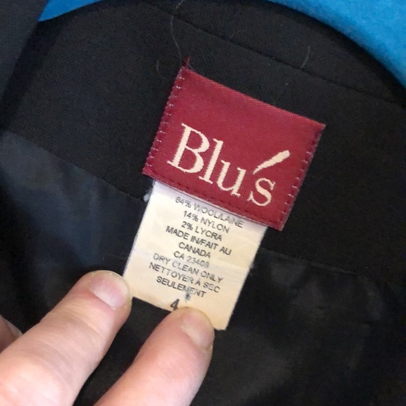 Blu’s Black Wool Blazer - Picture 2 of 8